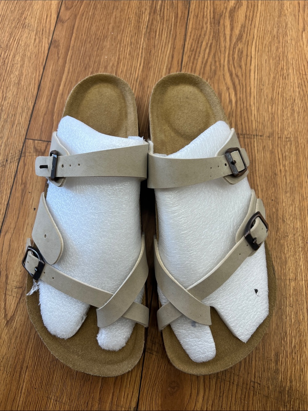 Cushionaire Kids Beige/Tan Adjustable Buckle Sandals